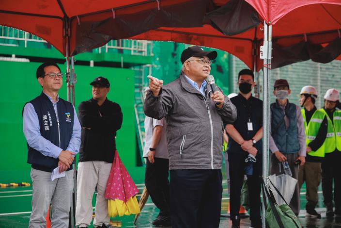 北市今天在淡水河六號疏散門及敦煌碼頭周邊安排實兵操演 (21)